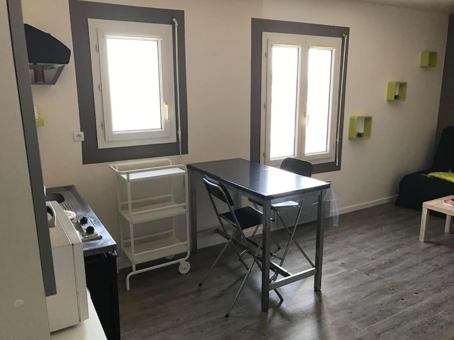 Studio Near Downtown And Old Port La Rochelle  Zewnętrze zdjęcie
