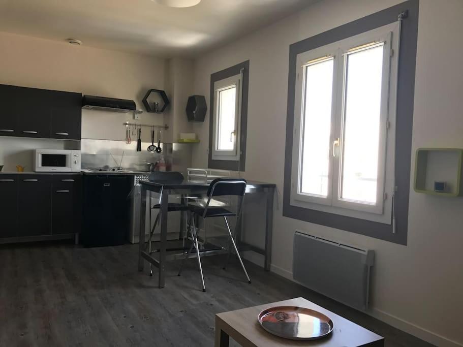 Studio Near Downtown And Old Port La Rochelle  Zewnętrze zdjęcie